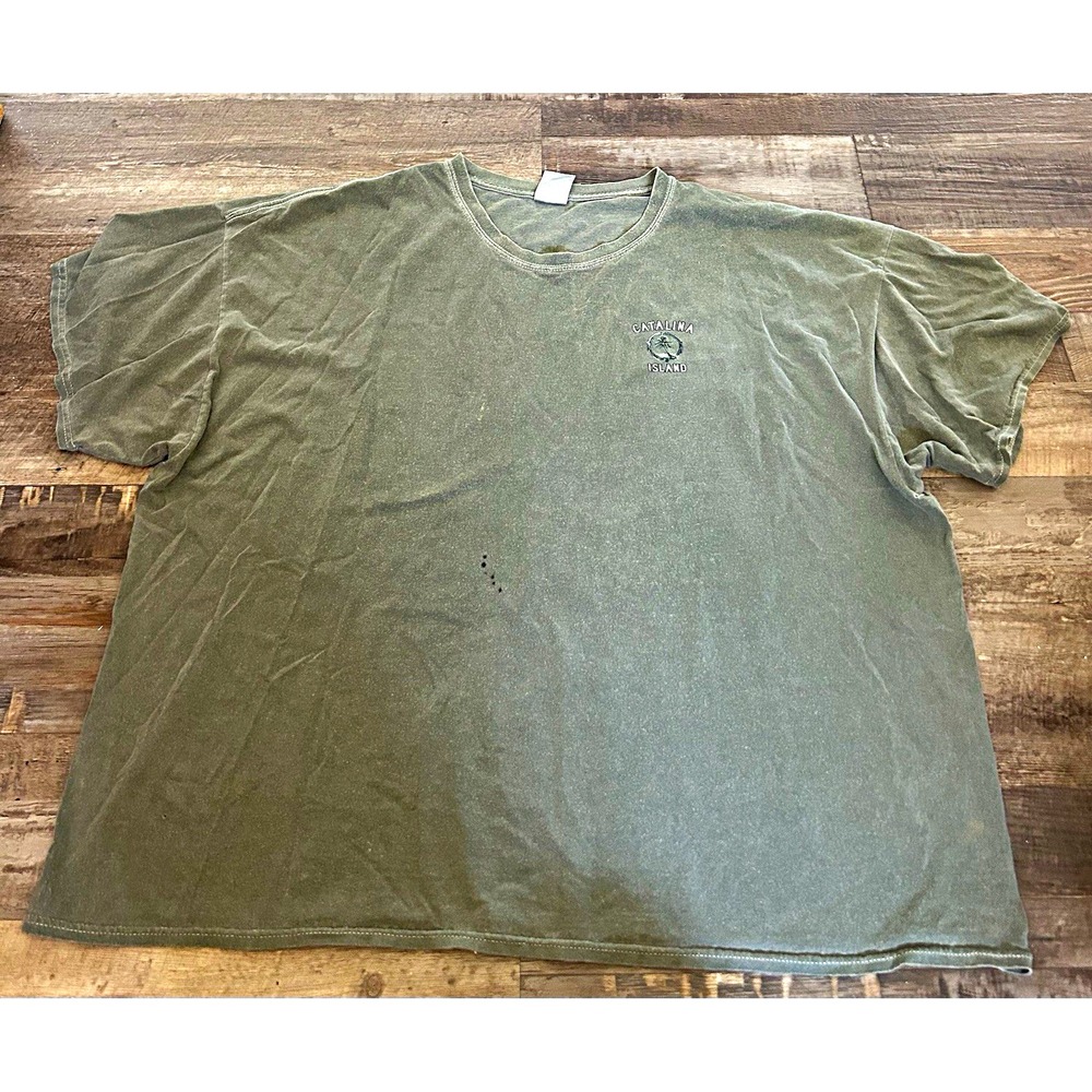Gildan 100% Cotton Men's Green Catalina Island Graphic T-Shirt 3XL
